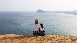 Mon Psicología | Terapia familiar y acompañamiento emocional en Guadalajara y Madrid. Psicoterapia para niños, niñas y adolescentes.